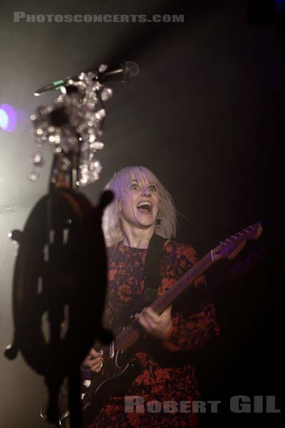 THE JOY FORMIDABLE - 2011-10-24 - PARIS - Nouveau Casino - Rhiannon Bryan